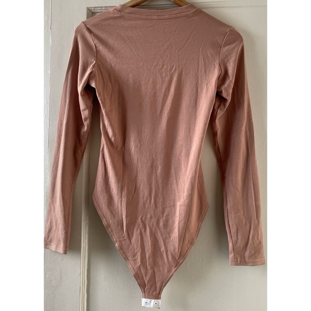 Crewneck long sleeve bodysuit - Picture 2 of 3